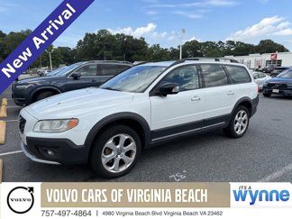 Used 2016 Volvo XC70 T5 Premier w/ Proximity Package image 1
