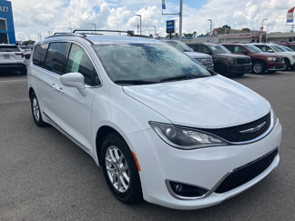 Used 2020 Chrysler Pacifica Touring-L image 1