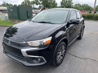 Used 2017 Mitsubishi Outlander Sport ES image 1