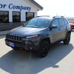 Used 2016 Jeep Cherokee Trailhawk w/ Comfort/Convenience Group image 1