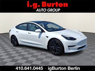 Used 2021 Tesla Model 3 Standard Range Plus image 1