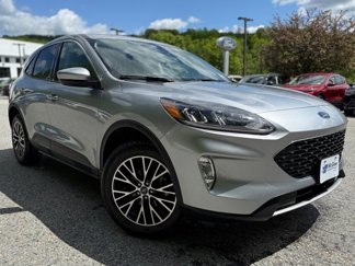 Used 2022 Ford Escape SEL w/ Technology Package image 1