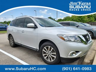 Used 2016 Nissan Pathfinder SL image 1