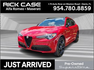 Used 2022 Alfa Romeo Stelvio Veloce image 1