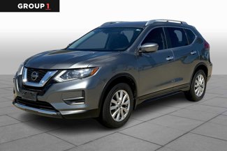 Used 2019 Nissan Rogue SV image 1