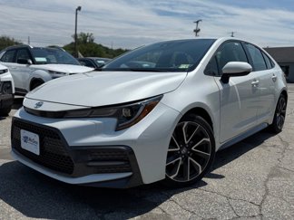Used 2020 Toyota Corolla SE image 1