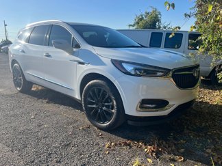 Used 2019 Buick Enclave Essence image 1