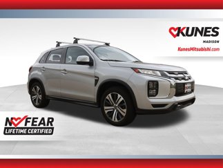 Used 2021 Mitsubishi Outlander Sport ES image 1