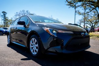 Used 2022 Toyota Corolla LE image 1