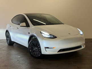 Used 2021 Tesla Model Y Long Range image 1