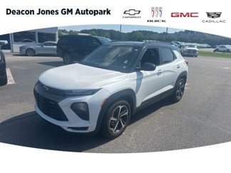 Certified 2022 Chevrolet TrailBlazer RS w/ Sun and Liftgate Package image 1