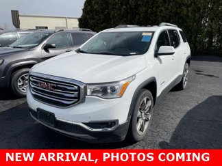Used 2017 GMC Acadia SLT image 1