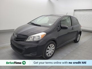 Used 2013 Toyota Yaris L image 1