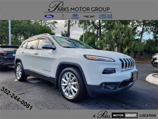 Used 2017 Jeep Cherokee Limited image 1
