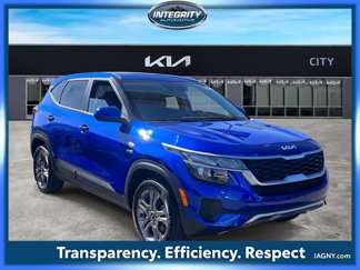 Used 2022 Kia Seltos LX image 1