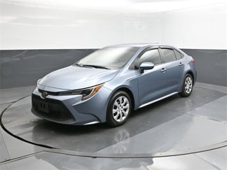 Used 2020 Toyota Corolla LE image 1