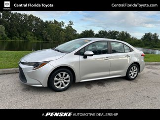 Used 2022 Toyota Corolla LE image 1