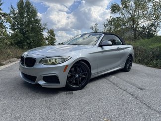 Used 2016 BMW M235i xDrive Convertible video 1