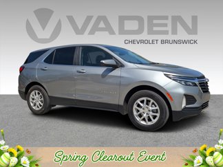 Used 2023 Chevrolet Equinox LT w/ Driver Convenience Package image 1