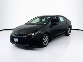 Used 2022 Toyota Corolla LE image 1
