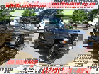 New 2023 Jeep Wrangler Unlimited w/ 8.4" Radio Group image 1