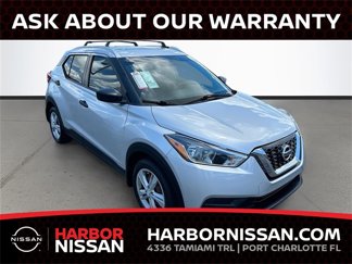 Used 2018 Nissan Kicks S w/ Exterior Package image 1