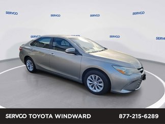 Used 2017 Toyota Camry LE image 1