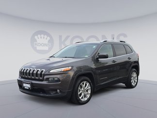 Used 2017 Jeep Cherokee Latitude w/ Comfort & Sound Group image 1