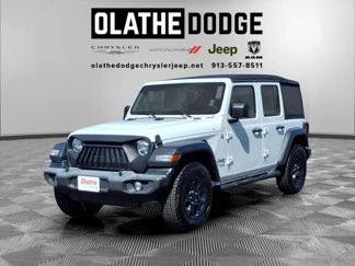 Used 2018 Jeep Wrangler Unlimited Sport image 1