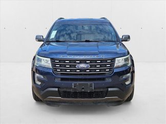 Used 2017 Ford Explorer XLT w/ Equipment Group 202A video 2