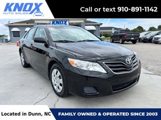 Used 2011 Toyota Camry LE image 1
