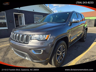 Used 2018 Jeep Grand Cherokee Limited image 1