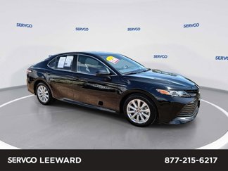 Used 2020 Toyota Camry LE image 1