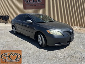 Used 2009 Toyota Camry LE image 1