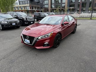 Used 2020 Nissan Altima 2.5 Platinum image 1