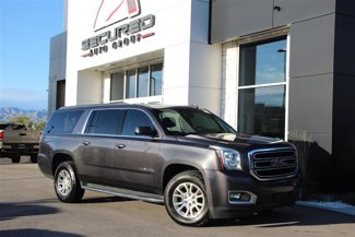 Used 2017 GMC Yukon XL SLT image 1