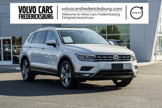 Used 2018 Volkswagen Tiguan SEL Premium w/ 3rd Row Seat Package image 1
