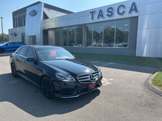 Used 2014 Mercedes-Benz E 350 4MATIC Sedan image 1