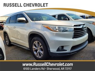 Used 2015 Toyota Highlander XLE image 1