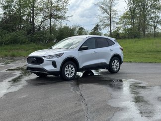 New 2025 Ford Escape Active image 1