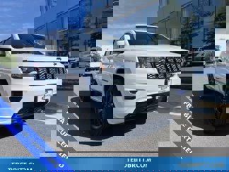 Used 2018 Jeep Grand Cherokee Altitude image 1