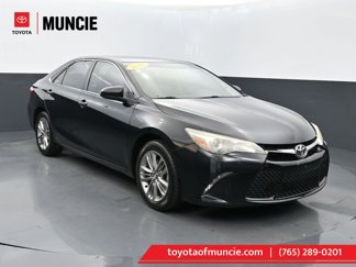 Used 2016 Toyota Camry SE image 1