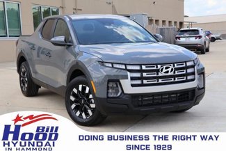 New 2025 Hyundai Santa Cruz SE image 1