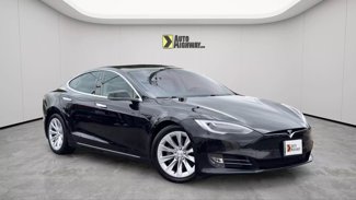 Used 2017 Tesla Model S 75D image 1