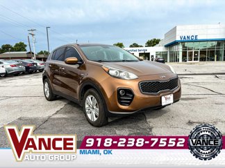 Used 2017 Kia Sportage LX image 1