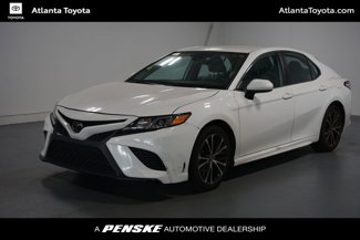 Used 2020 Toyota Camry SE video 1