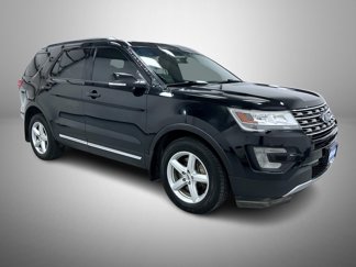Used 2017 Ford Explorer XLT w/ Equipment Group 202A image 1
