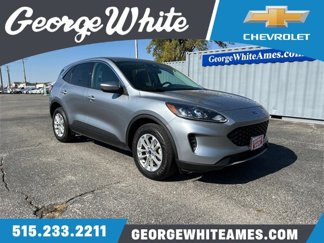 Used 2021 Ford Escape SE image 1