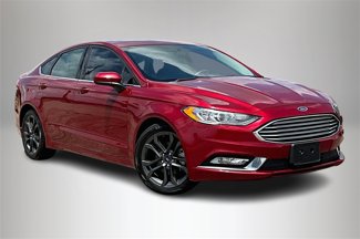 Used 2018 Ford Fusion SE w/ Equipment Group 201A image 1