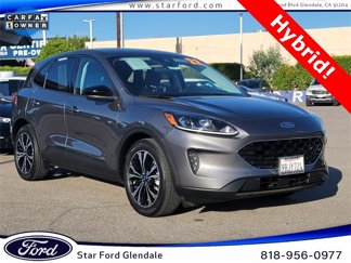 Used 2022 Ford Escape SE w/ SE Sport Appearance Package image 1